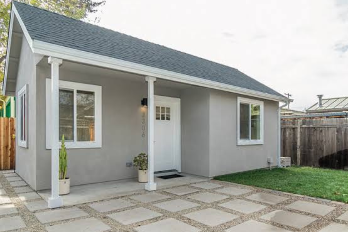 Commercial build-out by AMG Construction